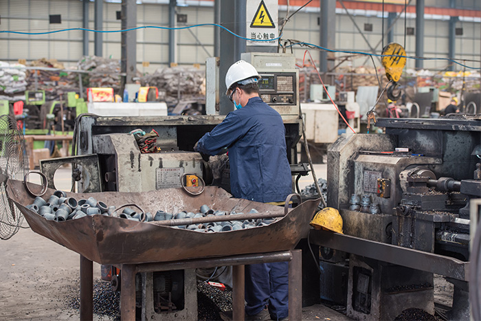 禹州网架锥头车间